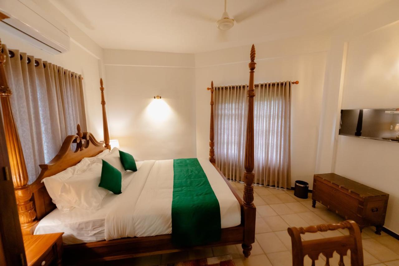 Seacoast Inn Fortkochi Fort Kochi Buitenkant foto