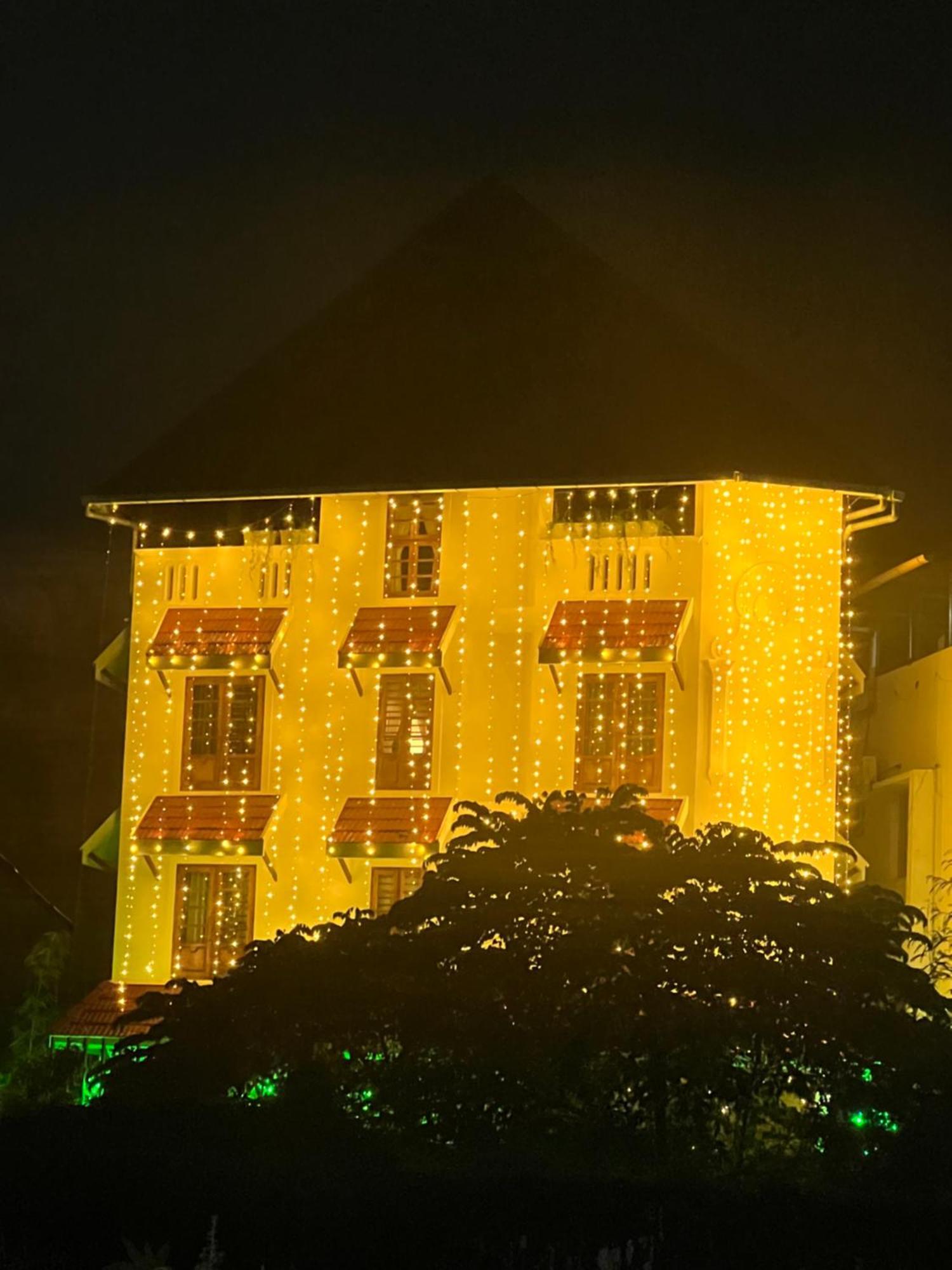 Seacoast Inn Fortkochi Fort Kochi Buitenkant foto